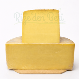 Eski Kaşar Peyniri (1 kg)